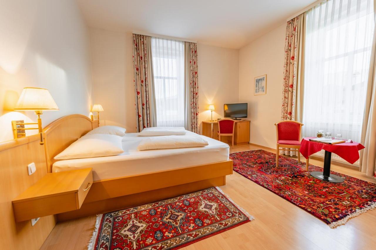 Postwirt Hotel Seeboden Buitenkant foto